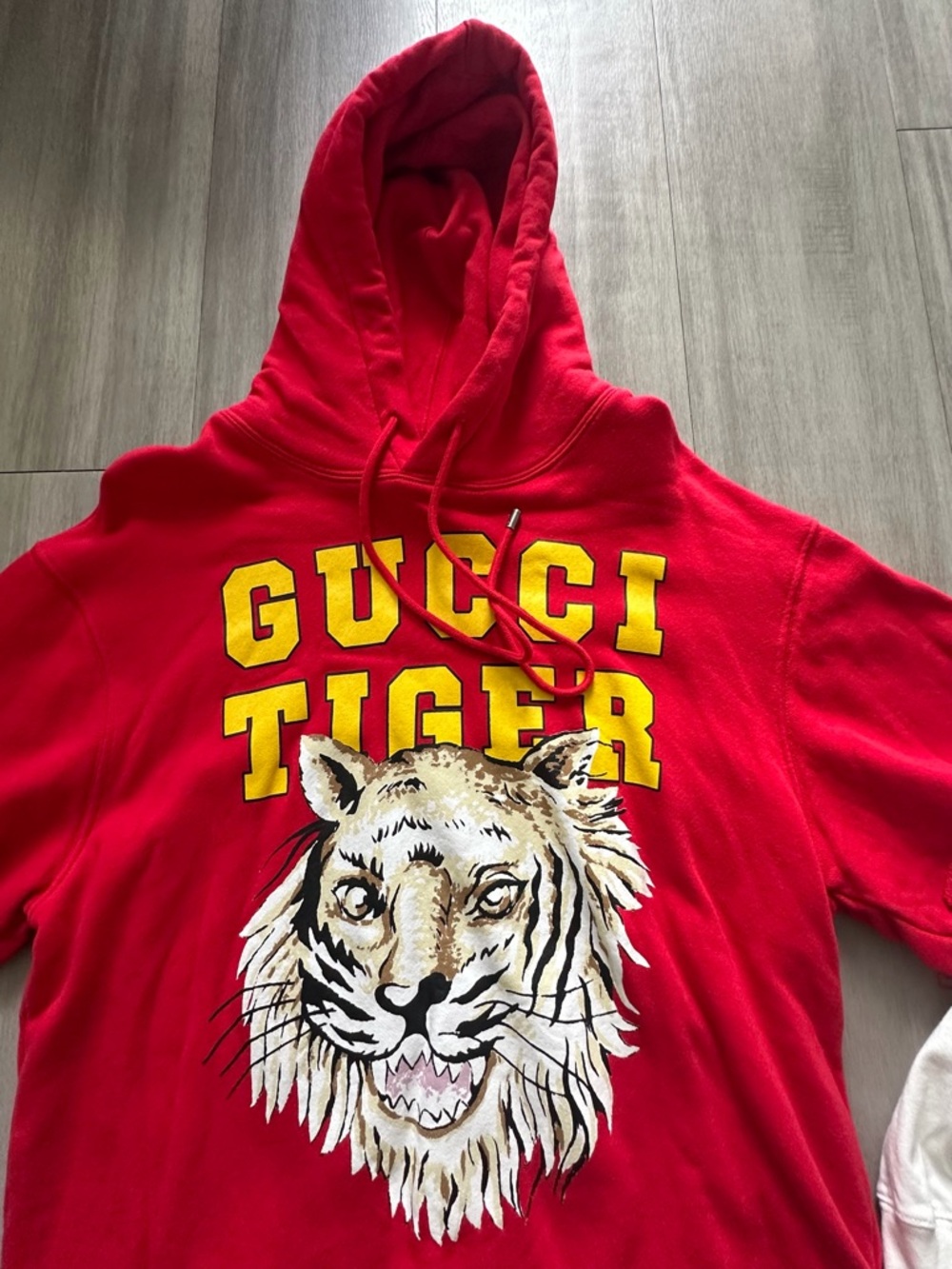 Gucci Red & White Layered Hoodie (XL) - Picture 3 of 8